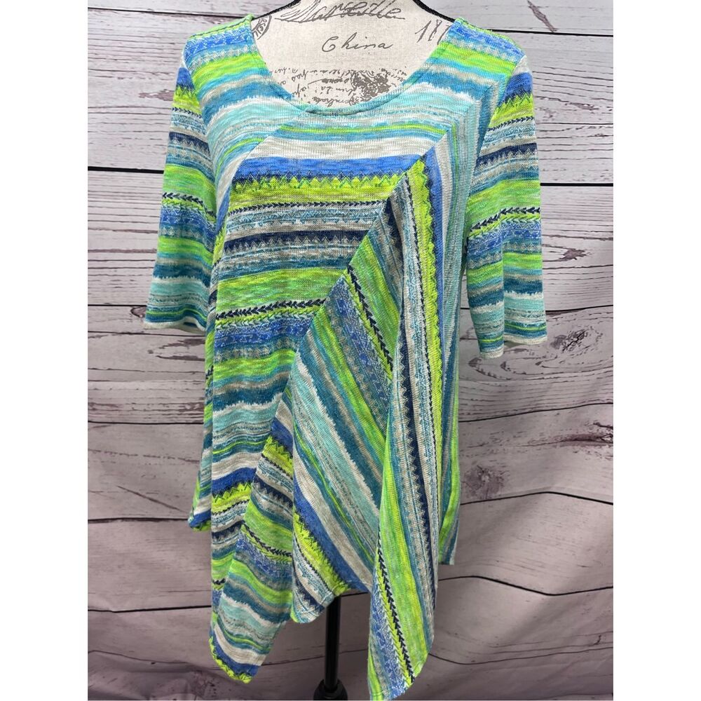 Passports large 3/4 sleeve bright blue/green angled top - 3202